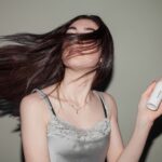 Key Differences Between Dry Shampoo & Hair Texture Spray